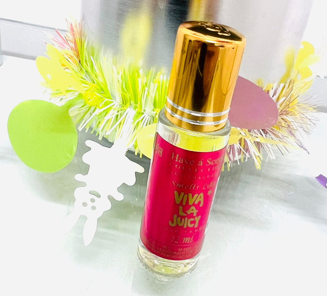 SMELLS LIKE = Viva La Juicy