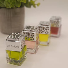 Load image into Gallery viewer, JANILION - Porta Aromas para el Carro
